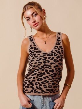 SO ME Leopard Knitted Lightweight V Neck Tank Top